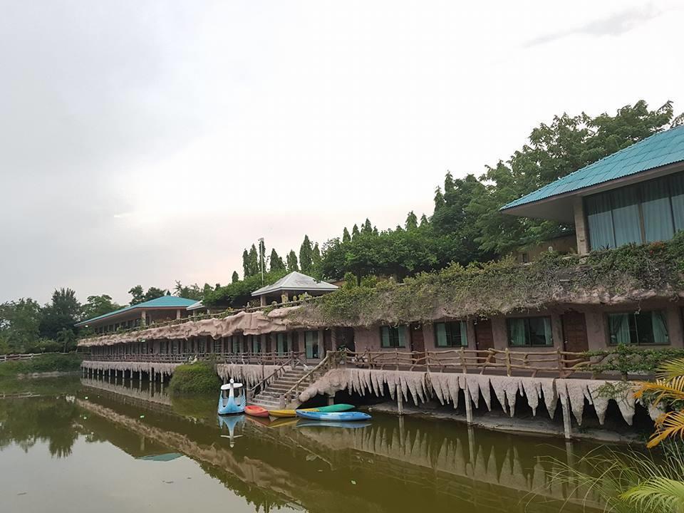 Chart Trip Resort Nakhonratchasima Esterno foto