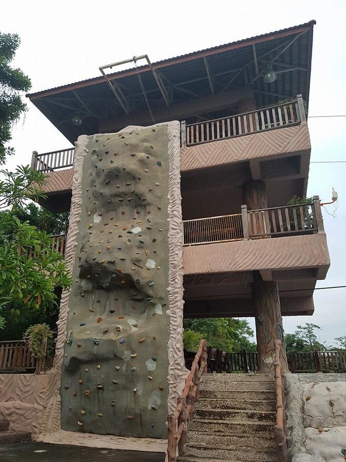 Chart Trip Resort Nakhonratchasima Esterno foto