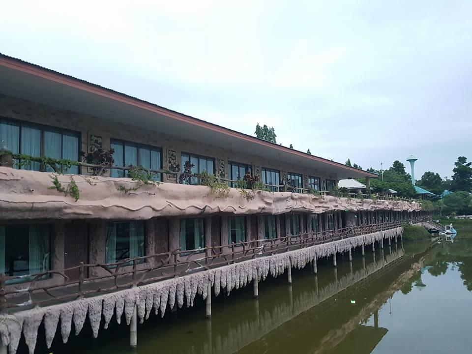 Chart Trip Resort Nakhonratchasima Esterno foto