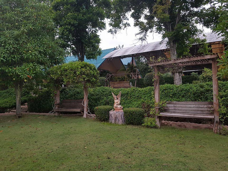 Chart Trip Resort Nakhonratchasima Esterno foto