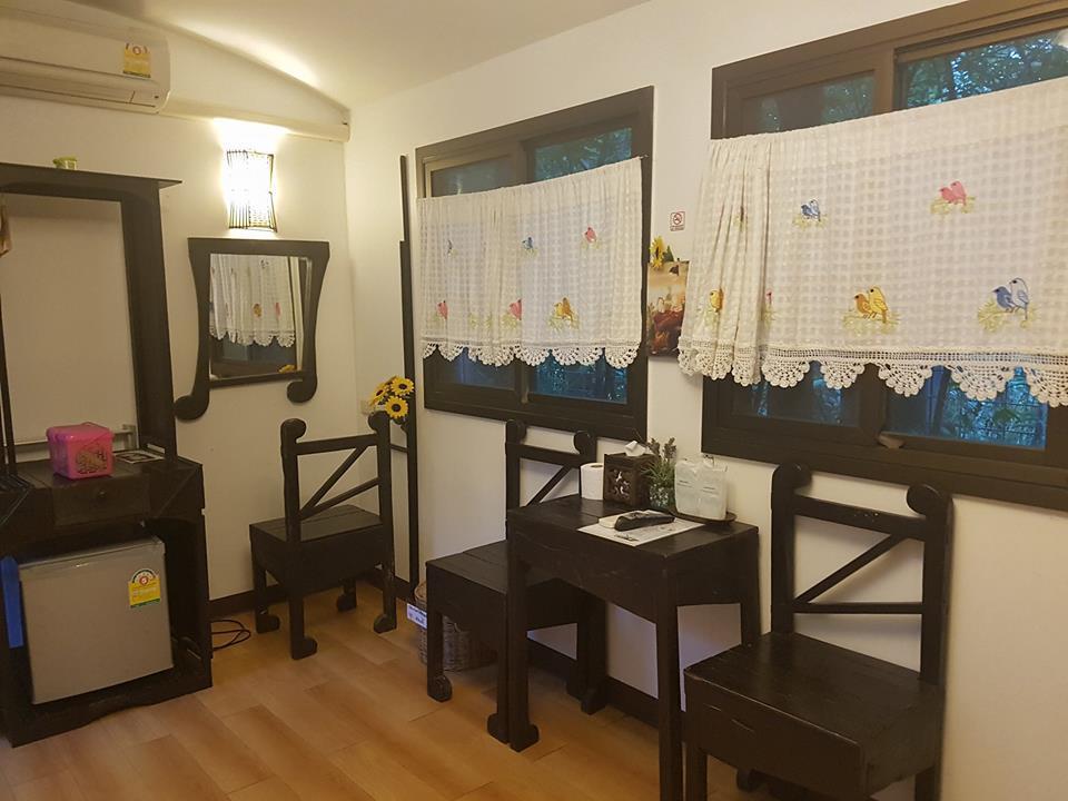 Chart Trip Resort Nakhonratchasima Esterno foto