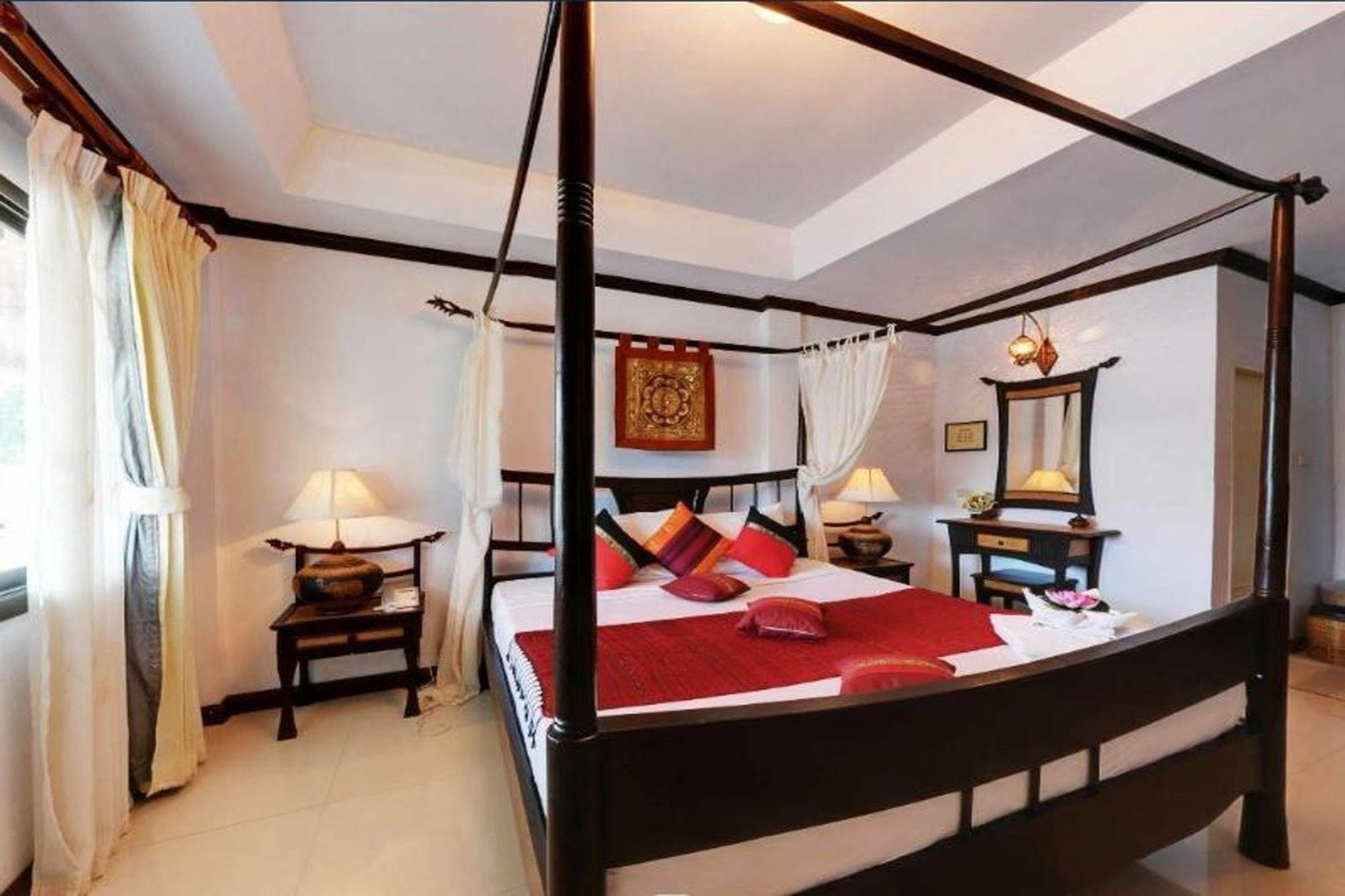 Chart Trip Resort Nakhonratchasima Esterno foto
