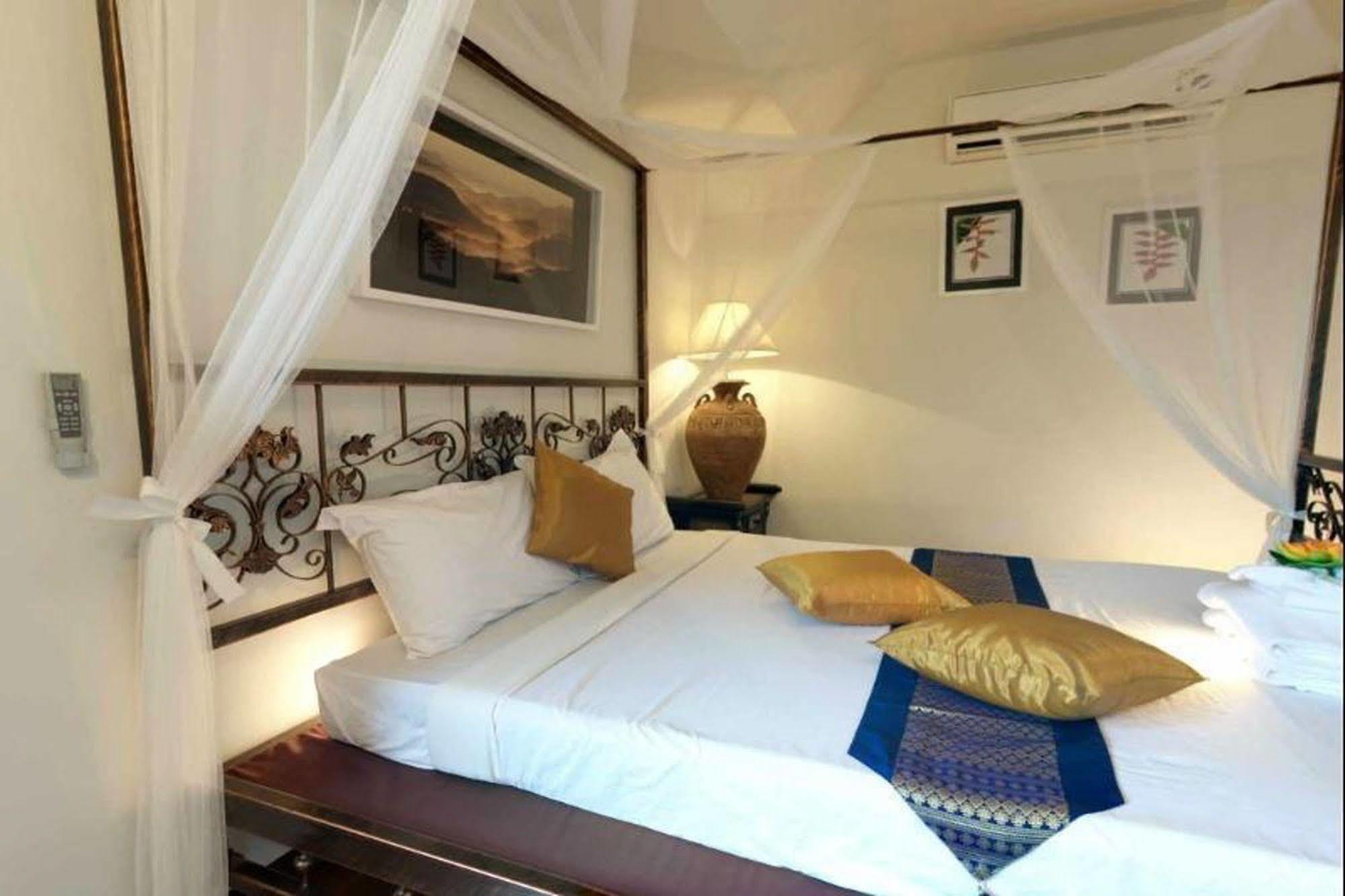 Chart Trip Resort Nakhonratchasima Esterno foto